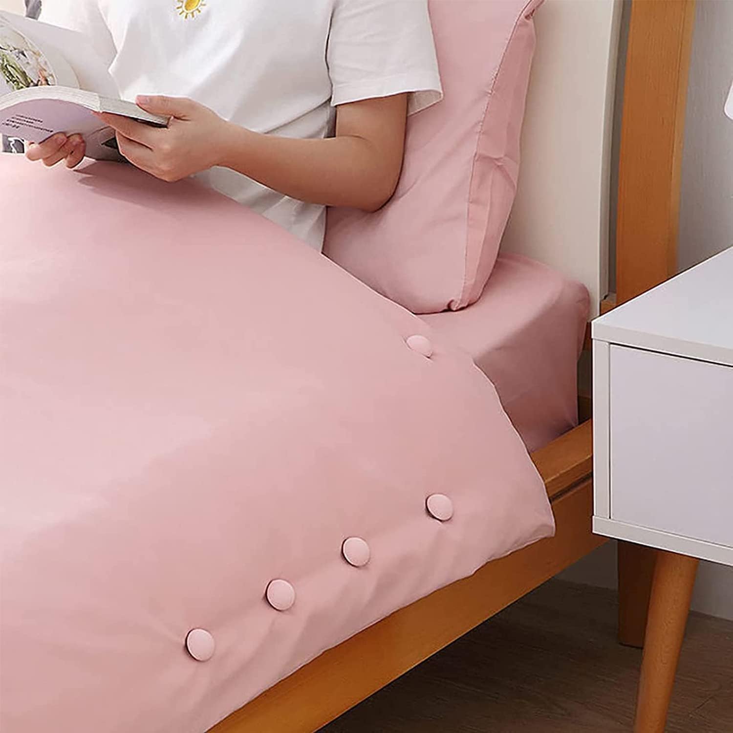 Anti-Slip Comforter Holder Clips for Duvet Covers